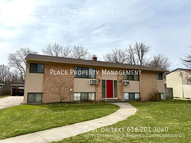 property at 954 33rd St SE