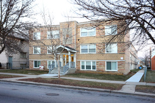 2023 N Harlem Ave Apartamentos