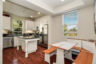 751 Paradise Way in National City, CA - Building Photo - Building Photo