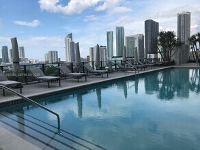 1600 NE 1st Ave, Unit 3009 in Miami, FL - Building Photo - Building Photo