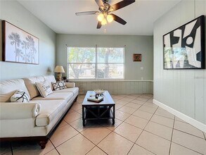 516 64th St S in St. Petersburg, FL - Building Photo - Building Photo