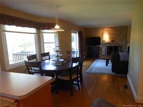29 Skyview Terrace in Manchester, CT - Building Photo - Building Photo