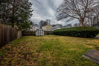 416 W Spruce St in East Rochester, NY - Building Photo - Building Photo