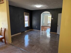 74 N Highland Ave in Moundsville, WV - Building Photo - Building Photo