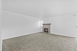 2567 S Sumac Ln in Boise, ID - Building Photo - Building Photo