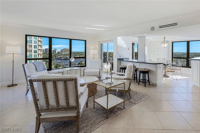 property at 4451 Gulf Shore Blvd N