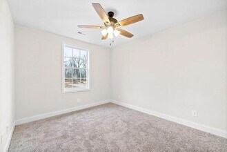 513 Canyon View Ct in Clarksville, TN - Building Photo - Building Photo