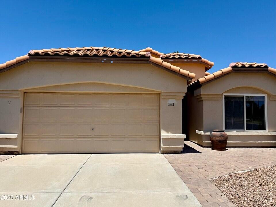 1602 W Maplewood St in Chandler, AZ - Building Photo