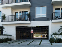 5820 La Mirada Ave in Los Angeles, CA - Building Photo - Building Photo