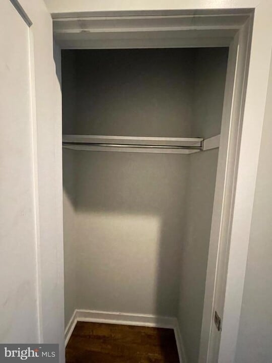 1105 Mt Vernon St in Philadelphia, PA - Building Photo