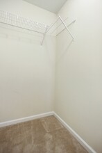 18 Chillingham Ct in Martinsburg, WV - Building Photo - Building Photo