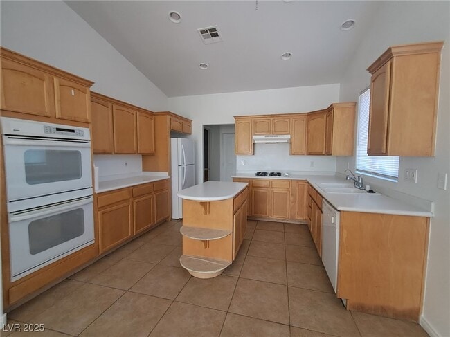 property at 2642 Sunday Grace Dr