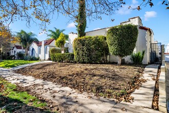 837 N Formosa Ave in Los Angeles, CA - Building Photo - Building Photo