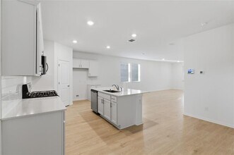 465 Brooks Ranch Dr in Kyle, TX - Building Photo - Building Photo