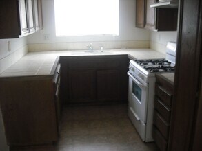 2560 Sextant Ave in Port Hueneme, CA - Building Photo - Building Photo