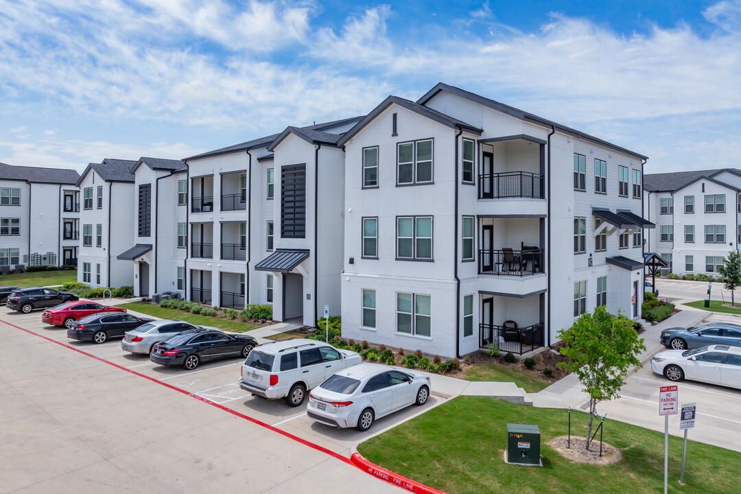 Durrington Ridge in San Antonio, TX - Building Photo