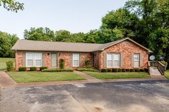 Jamestown Townhomes in Nashville, TN - Building Photo - Building Photo