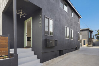 2405 Meadowvale Ave, Unit 2405 in Los Angeles, CA - Building Photo - Building Photo