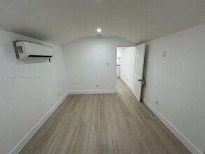 141 NE 14th St in Homestead, FL - Building Photo - Building Photo