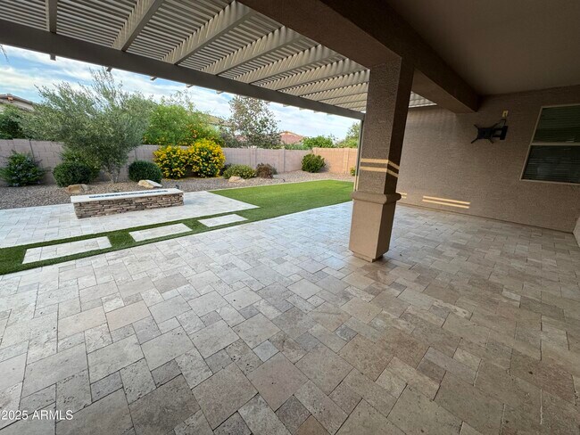 712 W San Carlos Way in Chandler, AZ - Building Photo - Building Photo