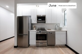 Room in Shared 4 bed/2 bath home, Unit A in Brooklyn, NY - Foto de edificio - Building Photo