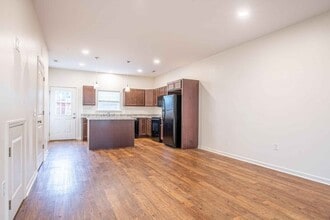 270 Trunk St NE, Unit 270 in Cleveland, TN - Building Photo - Building Photo