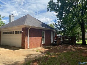 203 Glenridge Ct SW in Huntsville, AL - Building Photo - Building Photo