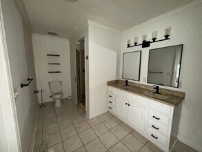 510 Westwood Cir in Nashville, NC - Foto de edificio - Building Photo