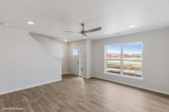 2275 Eversull Ln in North Liberty, IA - Building Photo - Building Photo