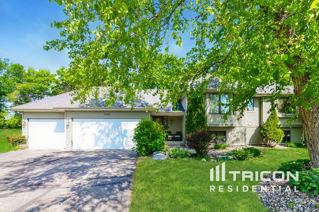 property at 1503 Palomino Trail