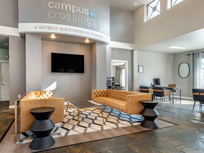 Campus Crossings on Brightside in Baton Rouge, LA - Building Photo - Building Photo