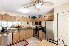 3695 Amberly Cir-Unit -E207 in Naples, FL - Building Photo - Building Photo
