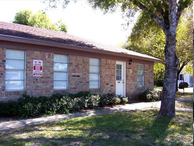 Holiday Acres Mobile Home Estates in Victoria, TX - Building Photo - Building Photo