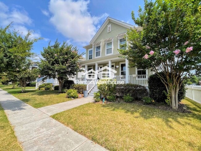 3304 Patrick Henry Dr in Chesapeake, VA - Building Photo - Building Photo