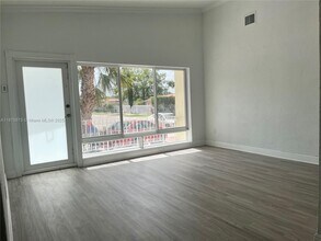 3310 SW 82nd Ave in Miami, FL - Building Photo - Building Photo