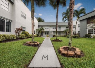 612 Normandy Ln in Delray Beach, FL - Building Photo - Building Photo