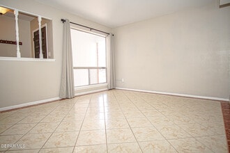 5125 Round Rock Dr in El Paso, TX - Building Photo - Building Photo
