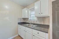 5220 Chapman St photo'