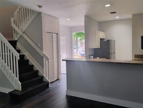 1115 Lucaya Dr in West Palm Beach, FL - Foto de edificio - Building Photo