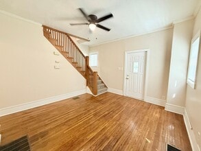 401 E Locust St in Normal, IL - Building Photo - Building Photo