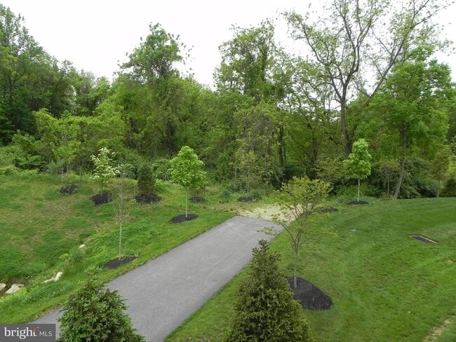 property at 420 Quarry Point Rd