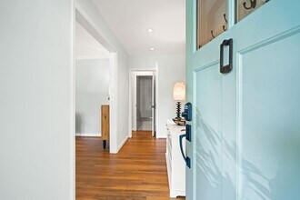 5191 Linnean Terrace NW in Washington, DC - Building Photo - Building Photo