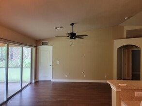 3701 Irma Ave N in Lehigh Acres, FL - Foto de edificio - Building Photo