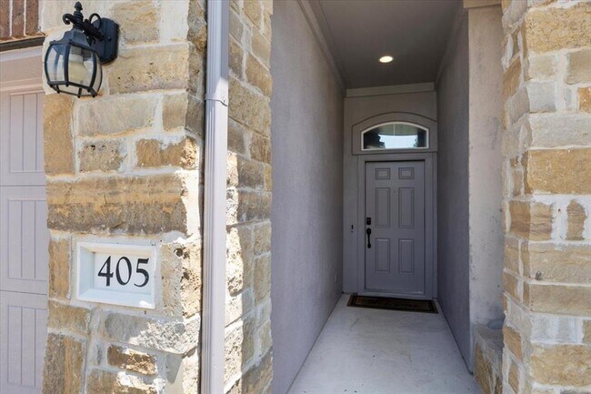 405 Rhetoric Way in Pflugerville, TX - Building Photo - Building Photo