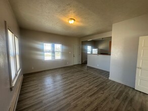 1555 5th St in Gering, NE - Foto de edificio - Building Photo