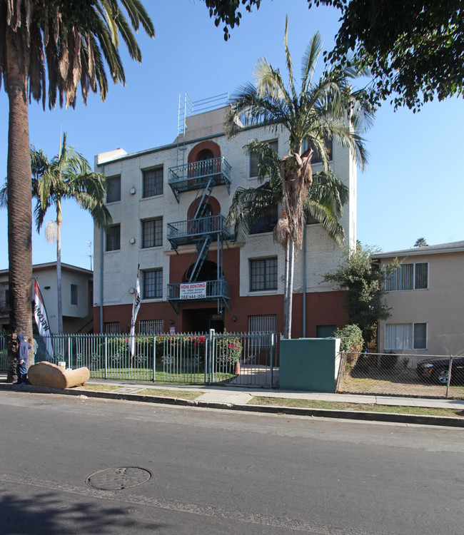 Harvard Apartments in Los Angeles, CA - Building Photo - Building Photo