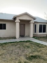 8321 W Edwards St, Unit A in Peoria, AZ - Building Photo