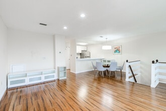 421 Wendover Dr in Eagleville, PA - Building Photo - Building Photo