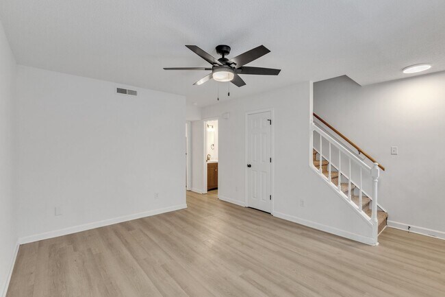 106 N Franklin St in Wake Forest, NC - Building Photo - Building Photo