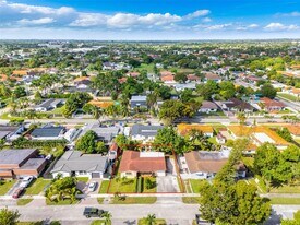 3560 SW 107th Ct in Miami, FL - Building Photo